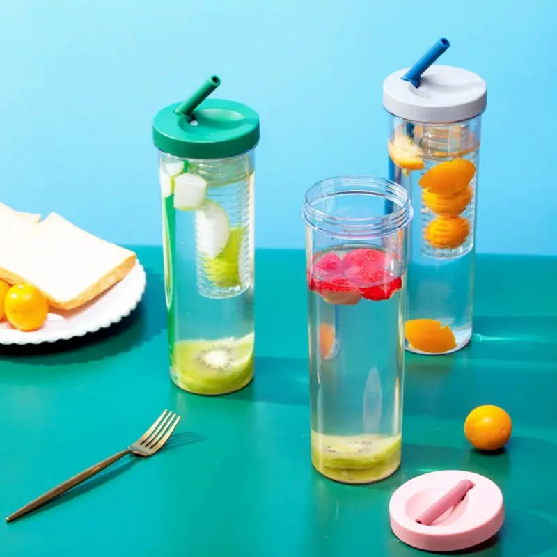 Ins Style Portable Plastic Juice Cup with Straw