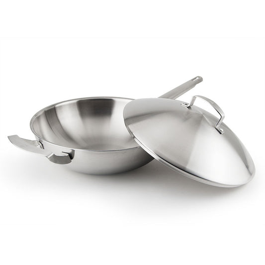 Non-Stick Pan with No Oily Fumes and Easy Clean